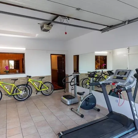 Sara Fuerteventura *