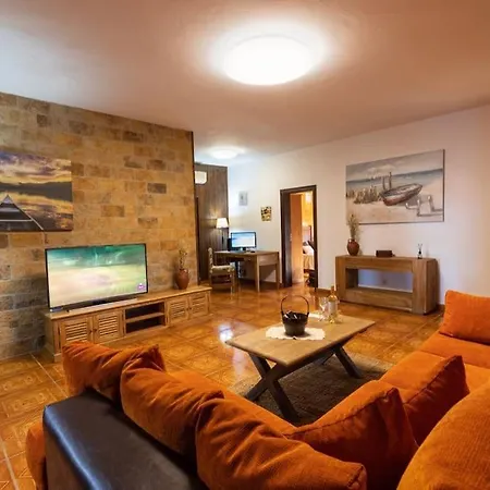 Sara Fuerteventura *